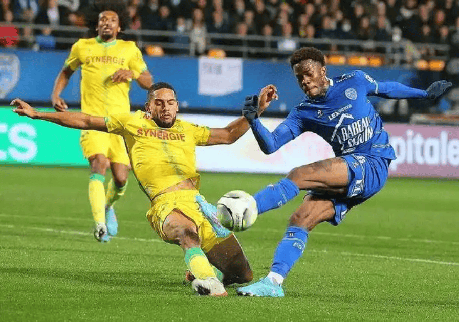 里尔主场击败对手，追赶领先者在法甲积分榜上升至第二位的简单介绍