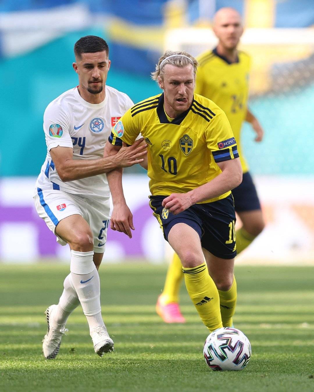 包含斯洛伐克队在比赛中逆转马尔他，夺得胜利的词条